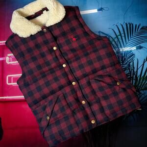 Jack Wills Women's Plaid Sherpa Lined Vest Red Black Size 4 Cozy W06